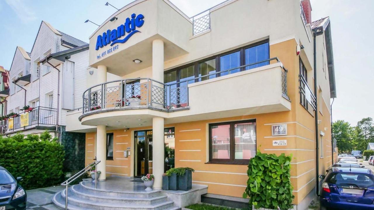 Pokoje I Domki Atlantic Jastrzębia Góra Exterior foto
